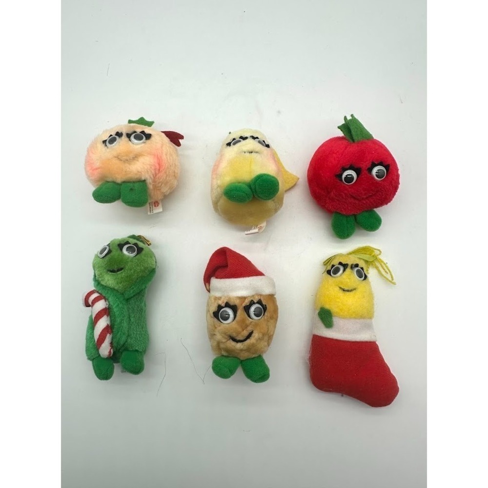 Del Monte Yumkins Plush Fruits & Vegetables  Christmas Ornaments 1991  Lot of 6‎